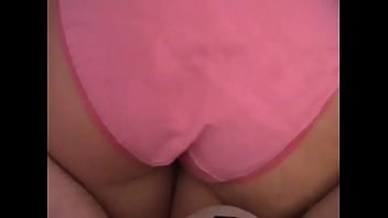 ドンはセックスに飢えたキューティーターニャのガッシュを訪問します