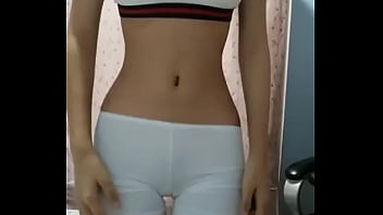 巨乳、ミズベヘビ、腰、桃尻、脱衣、自撮り写真part1