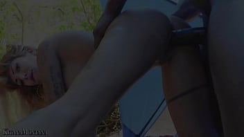 テント公有林でのセックスと中出し