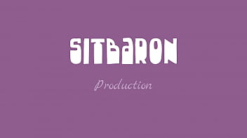 SitBaron-巨乳のレズドムの足が唾を吐き、キスをし、顔面騎乗する奴隷