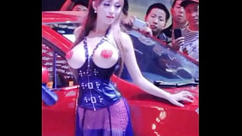 知られている中国のモデル巨乳かわいい女の子