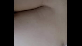 お尻にぽっちゃりザーメン