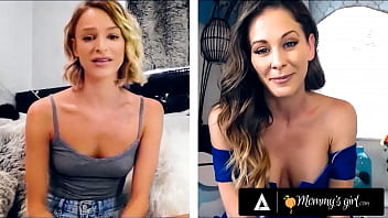 MOMMYSGIRLのどが渇いたエマヒックスと継母シェリーデヴィルはカムで彼らの濡れた猫を共有します