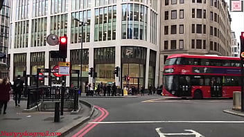 私はロンドンから戻ってきて、私が海外にいる間、私の婚約者が別の男と私を浮気していることを知りました。 （浮気婚約者2）誕生日が間違っていた。