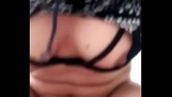 彼女は二階が好きです、私はそれをもっと楽しんでいます
