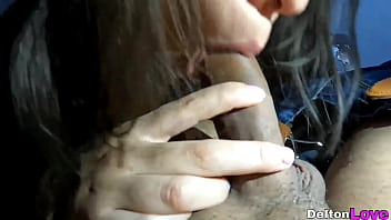 你喜欢我吸你鸡巴的方式吗？请给我你的奶爸