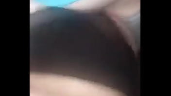 見知らぬ人と浮気妻ファック