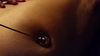nippleringlover 摩洛伊斯兰解放阵线插入 毫米珠在极端拉伸刺穿的乳头