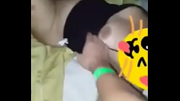 彼らは私の妻をうめき声にします