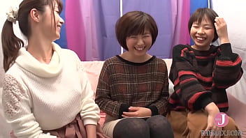 春菜のアマチュアレズピックアップ120親友同士で初めて遊ぶ！激しいキス！クンニリングス！マンコにマンコなど…困惑するけど本当にカミング！ -イントロ