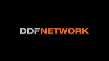 ファンシー フィンガリング: ホット レズビアン クリティリング ソワレ