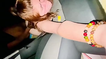 bigbootilatteで山でセックスして、彼女は私をとても激しく絶頂させました！彼女の大きなブーティとかわいい青い目で！ （POV）