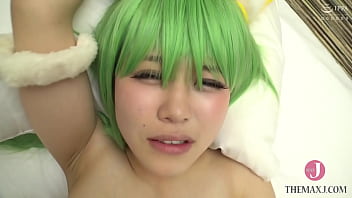 【HentaiCosplay】弥海砂を蹴ったり、叩いたり、噛んだり、放尿したり、首をかしげたり、指を口に刺したり、吐き出そうとしたり、笑ったり！最後に、彼女は2回続けて中出しと胸のザーメンを取得します！