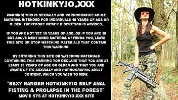 セクシーレンジャーHotkinkyjoセルフアナルフィスティング＆森の脱出