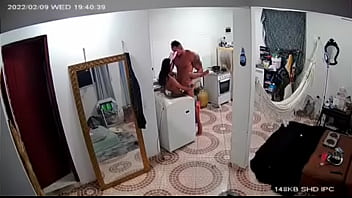 継父に贈るフラガの新しいカメラがネットに落ちた ジャスミン・サンタナ