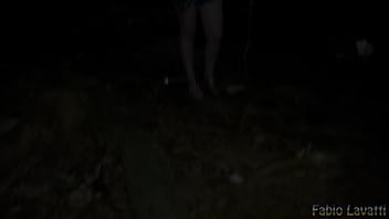 吸うのが大好きなエッチな女の子とイビラプエラ公園で準備をする-ソラヤパウリスタ