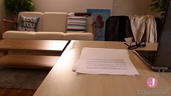 激烈性交～大槻日比喜 真实的阴道内射精性爱--介紹