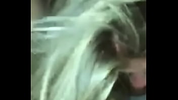 うーん、彼女はすっごくおいしい