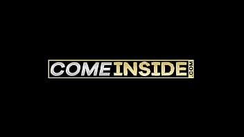 COMEINSIDE Cataleya Solvage と Jada Sparks が満腹になる