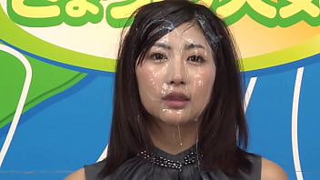 ニュースアナウンサーぶっかけ、日本人、検閲、セカンドガール