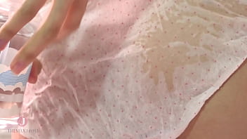 穿着校服的可爱样子