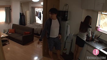 爱的空气 我结婚去东京的前女友在老家度过的四天 友田绫香 - 介紹