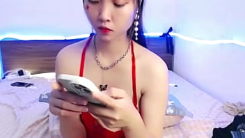 美丽和性感是留给越南女孩的两个词