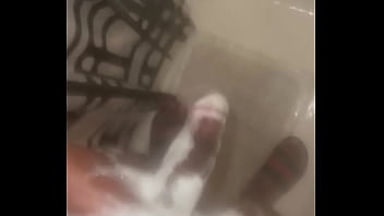 精液を助けてください