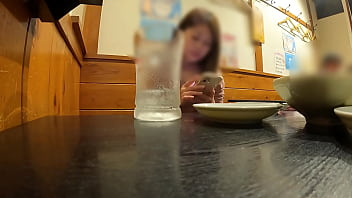 完全真实[偷窥] 25岁文静萌妹子晚饭后在酒店被干，吐舌头喘息毛茸茸的阴道日本素人