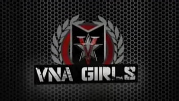 Сексуальные дивы Jelena Jensen и Samantha Ryan трахаются языком и кончают!