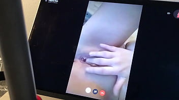 Leyva Hot ctdxとのパンデミック検疫中にファンとサイバーセックスをしている巨乳の成熟