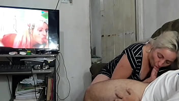 表哥抓到男孩打一个，连续几次让他来