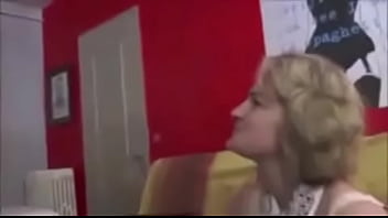 ソフィア ローラ x 取得 マッサージ バイ ボブ