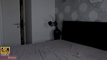 4KでJOIを中出しするのを手伝わなければなりません