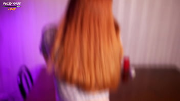 我肮脏的幻想充满激情的性别与一个同学在桌子上