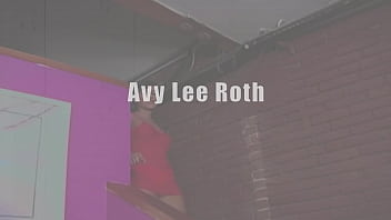 Avy Lee Roth 主演の無料の完全ビンテージ高精細ポルノ映画!