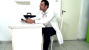 Dr. Kinky wants to satisfying himself, with his assistant. Part 1.