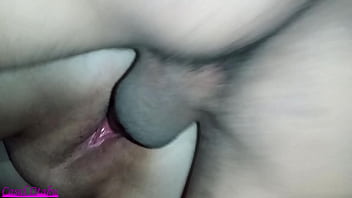 自宅でおとなしい寝取られを屈辱的に犯し、毛皮の中で恋人とセックスする妻