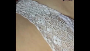 cristalhousewife とのビデオ通話 チャンネル登録 彼女は主婦からのホットなものをアップロードします
