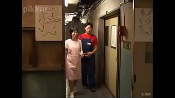 憧れの巨乳保育士のおまんこを舐めまくる