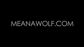 友人の護衛の母親に性交の代金を支払う - Meana Wolf