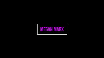 Excogi - трахни меня, папочка! 93-фунтовая 20-летняя латина Reina делает первый белый член!