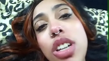 イタリアのポンドマシンと18歳の初めてのジャスミンのハメ撮りハードコアセックス