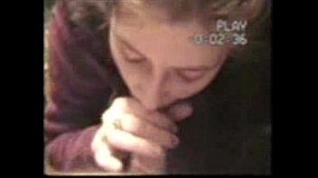 Отсос в домашнем видео с видеокамеры 90-х - минеты