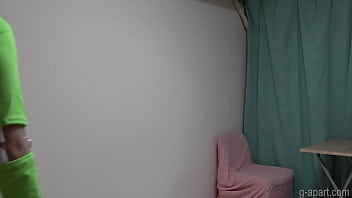 天咲ひめの 彼女がお部屋で脱衣して全裸になる