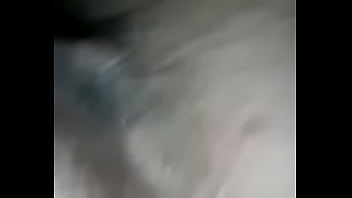 妻は寝ました...そしてネットに落ちました