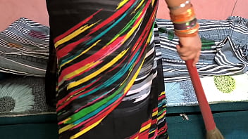 インドのエロい継母が義理の息子のバイアグラ問題を解決