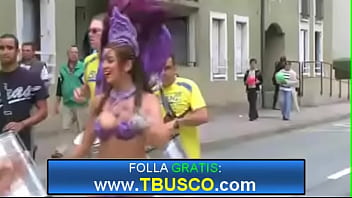 カーニバルの最もエッチなダンサー