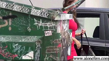 ホットセクシーな女の子は彼女の穴に大人のおもちゃを挿入しますvid-22
