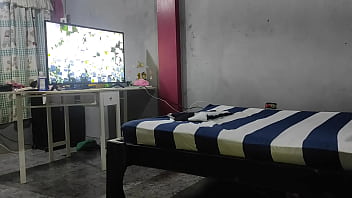 I call a technician to fix my tv and my husband was not at home and I had no way to pay him I put a hidden camera and I ended up fucking the technician to be able to pay him